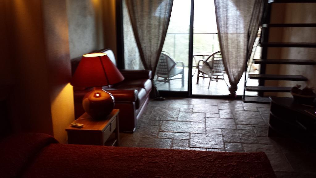 Hotel Castelia Lumio  Pokój zdjęcie